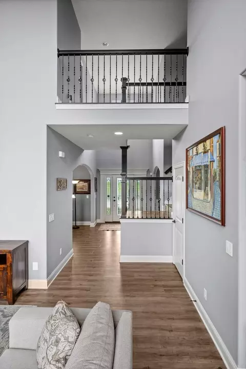 Entry Way - 4 Emerald Crest Ct, Bloomington, IL 61705 photo 6 of 15