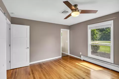 Bedroom - 70 Greencroft Dr, Champaign, IL 61821 photo 2 of 7