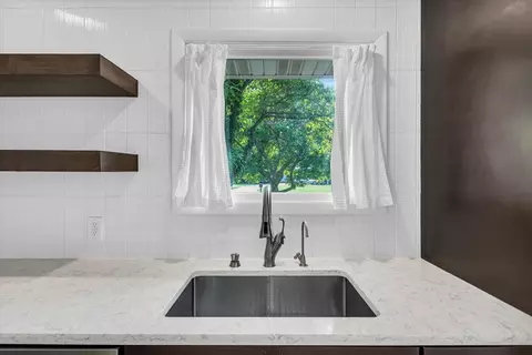 Kitchen - 70 Greencroft Dr, Champaign, IL 61821 photo 5 of 5