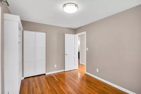 Bedroom - 70 Greencroft Dr, Champaign, IL 61821 photo 5 of 7