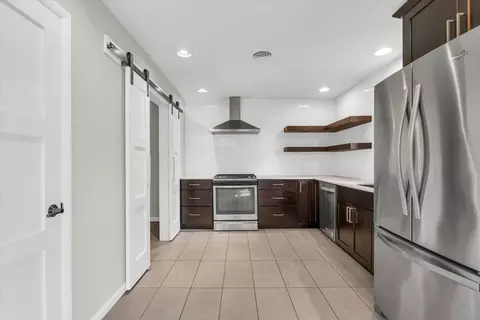 Kitchen - 70 Greencroft Dr, Champaign, IL 61821 photo 1 of 5