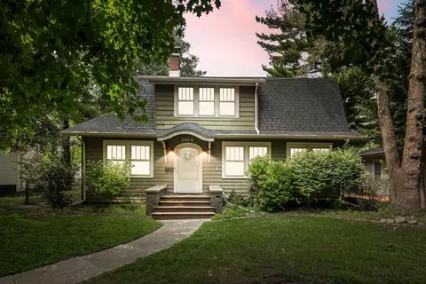 Exterior - 1414 E Olive St, Bloomington, IL 61701 photo 5 of 5