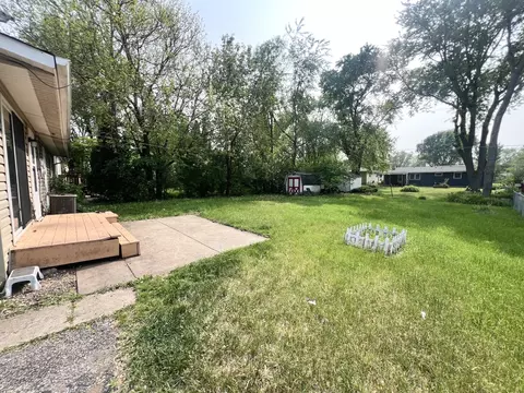 Exterior - 1707 Highview Ave, Mchenry, IL 60050 photo 5 of 5