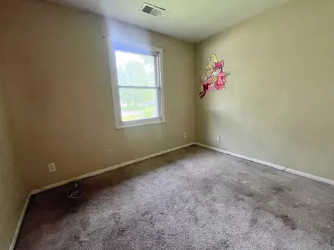 Bedroom - 1707 Highview Ave, Mchenry, IL 60050 photo 3 of 3