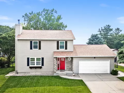 606 N Washington St, Hudson, IL 61748