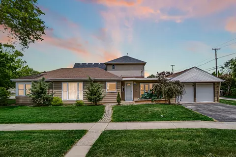 6330 107th St, Chicago Ridge, IL 60415
