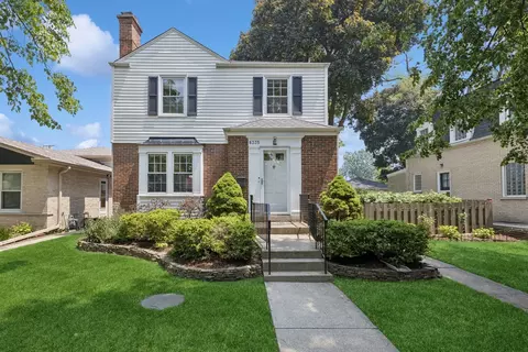 8335 Kostner Ave, Skokie, IL 60076
