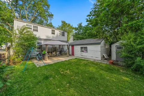 Exterior - 475 S Edison Ave, Elgin, IL 60123 photo 9 of 10