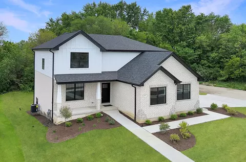 15947 Orchid Ln, Lockport, IL 60441