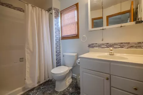 608 Cherry Tree Ln, Genoa, IL 60135 photo 13