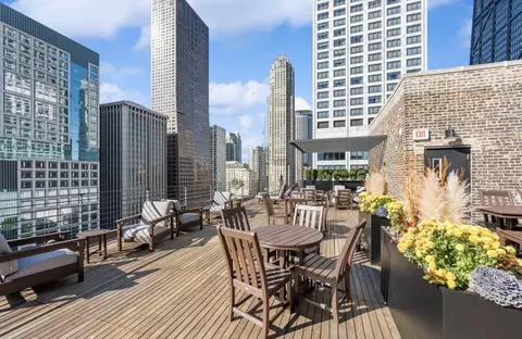 Other - 210 E Pearson St #7B, Chicago, IL 60611 photo 1 of 2