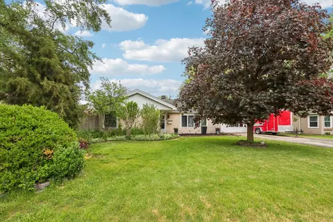 11537 S Neenah Ave, Worth, IL 60482