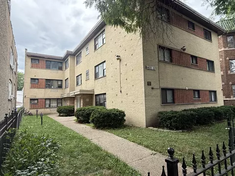 6422 N Hamilton Ave #3A, Chicago, IL 60645