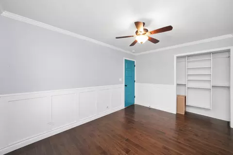 Bedroom - 1012 Concord Dr, Bartlett, IL 60103 photo 2 of 2