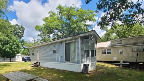 6 132 Woodhaven, Sublette, IL 61367