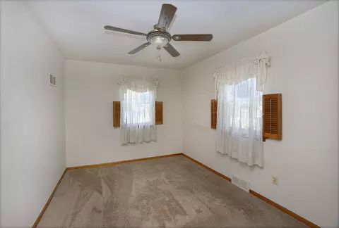 310 22nd Ave, Ottawa, IL 61350 photo 4