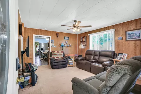Living - 846 E Pells St, Paxton, IL 60957 photo 1 of 2