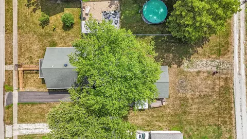 View/Area - 846 E Pells St, Paxton, IL 60957 photo 5 of 6