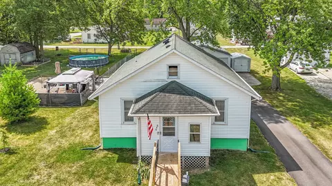846 E Pells St, Paxton, IL 60957