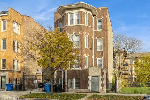 805 S Independence Blvd #3, Chicago, IL 60624