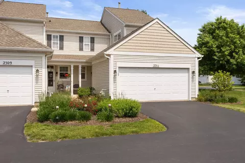 2311 Sheehan Dr, Naperville, IL 60564