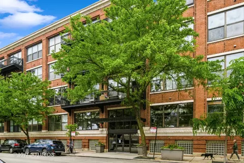 1040 W Adams St #365, Chicago, IL 60607