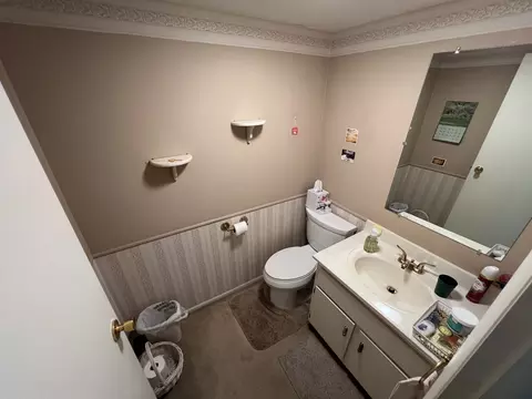 1096 Cascade Dr, Aurora, IL 60506 photo 15