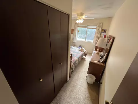 1096 Cascade Dr, Aurora, IL 60506 photo 17
