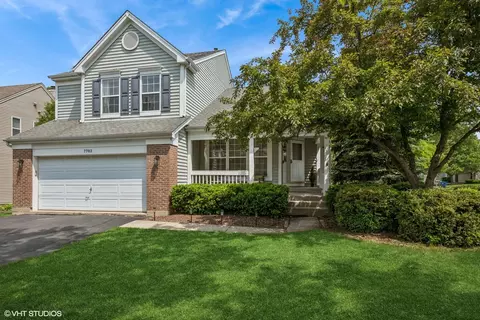7702 Geneva Dr, Gurnee, IL 60031