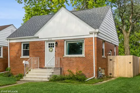 204 Earl Ave, Joliet, IL 60436