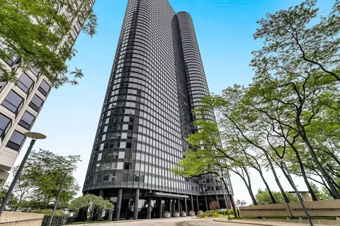 155 N Harbor Dr #905, Chicago, IL 60601