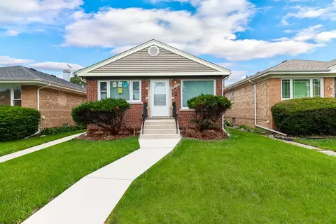 1026 31 Ave S, Bellwood, IL 60104