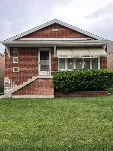 6625 S Kilbourn Ave, Chicago, IL 60629