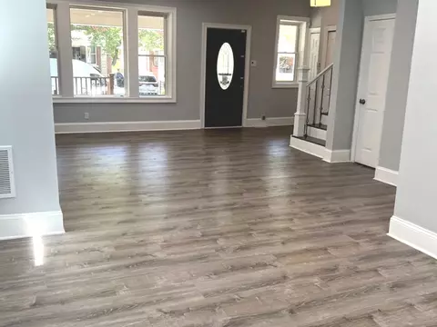 Living - 2627 E 74th Pl, Chicago, IL 60649 photo 3 of 4