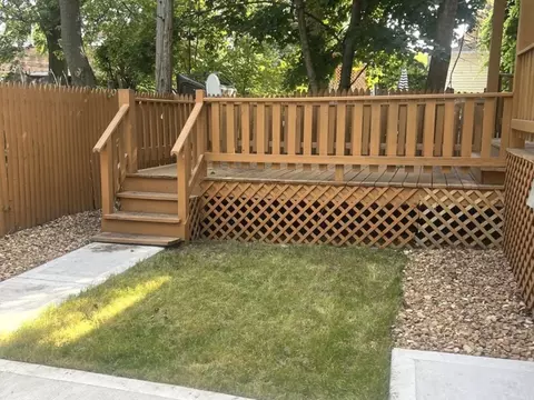 Exterior - 2627 E 74th Pl, Chicago, IL 60649 photo 3 of 4