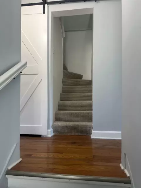 Entry Way - 2627 E 74th Pl, Chicago, IL 60649 photo 1 of 4