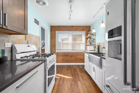 1280 Victor Ave, Elgin, IL 60120 photo 4