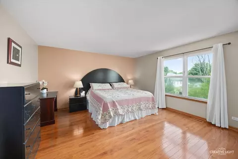 Bedroom - 809 Eagle Dr, Aurora, IL 60506 photo 3 of 7