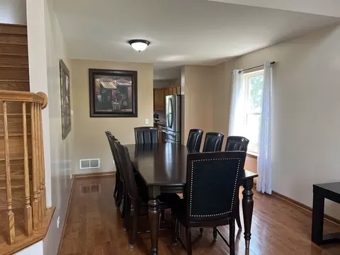 Dining - 809 Eagle Dr, Aurora, IL 60506 photo 1 of 5