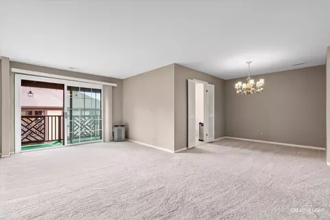 1778 Gloucester Ct #B, Wheaton, IL 60189 photo 4