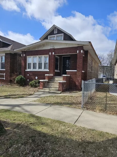 Undisclosed, Chicago, IL 60651