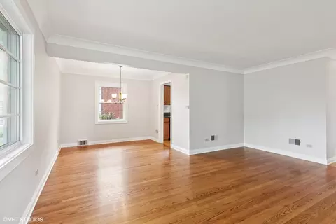 707 Cadillac Dr, Wheaton, IL 60187 photo 9