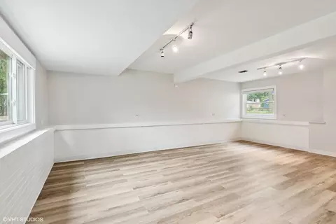 707 Cadillac Dr, Wheaton, IL 60187 photo 22