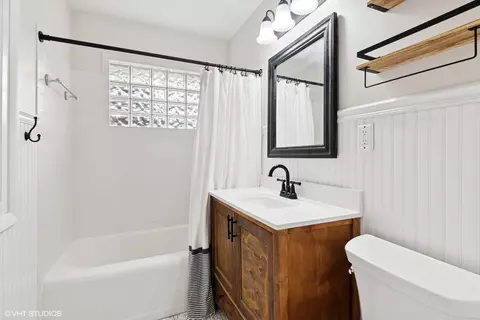 707 Cadillac Dr, Wheaton, IL 60187 photo 15