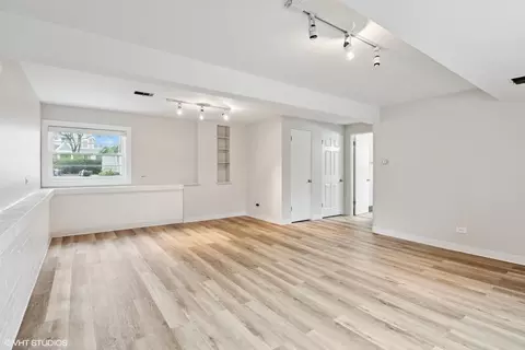 707 Cadillac Dr, Wheaton, IL 60187 photo 23