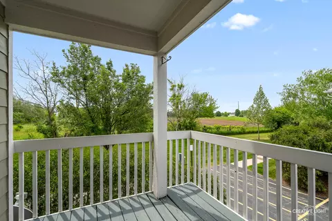2503 Emily Ln, Elgin, IL 60124 photo 8