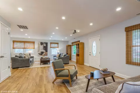 Other - 730 Brown Ave, Evanston, IL 60202 photo 1 of 3