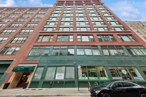 633 S Plymouth Ct #607, Chicago, IL 60605