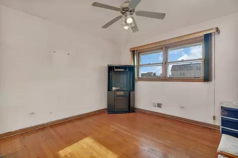Bedroom - 14700 Cooper Ave, Harvey, IL 60426 photo 1 of 4