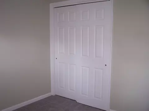 Bedroom - 1711 Beach Rd, Mchenry, IL 60050 photo 1 of 3